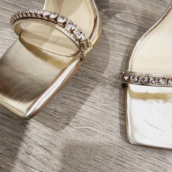 Marc Fisher LTD Karima Ankle Strap Sandal Gold - Picture 6 of 7